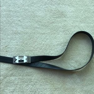Men’s Under Armour golf belt